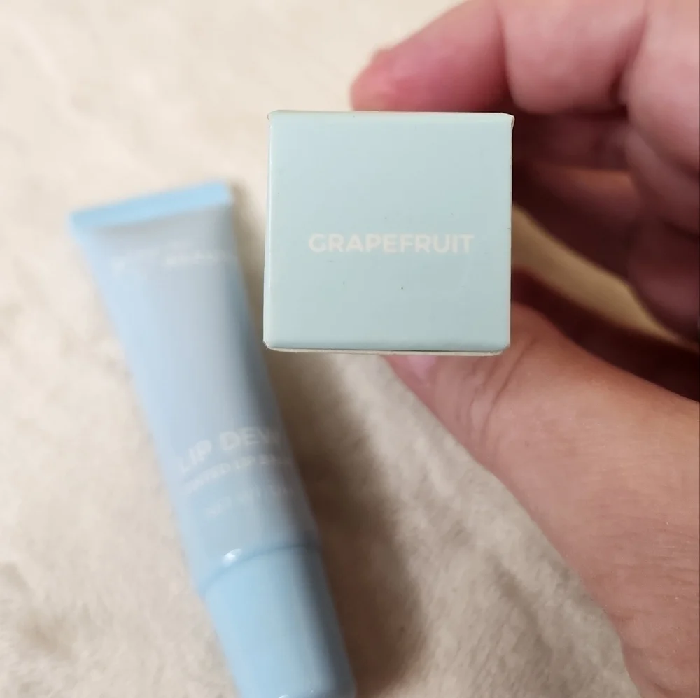 Glow on 5th Lip Dew Tinted Lip Balm Grapefruit